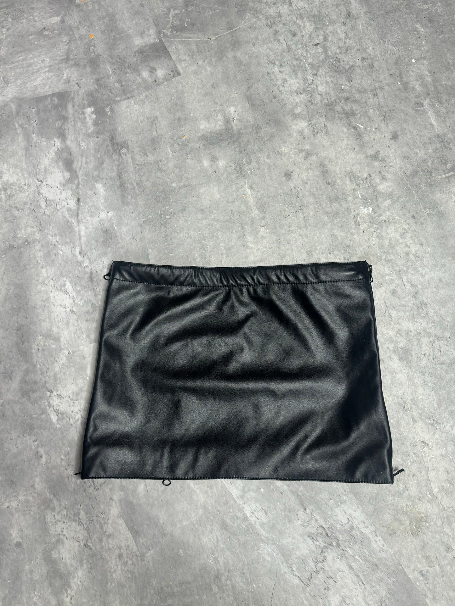 Shadow mini skirt